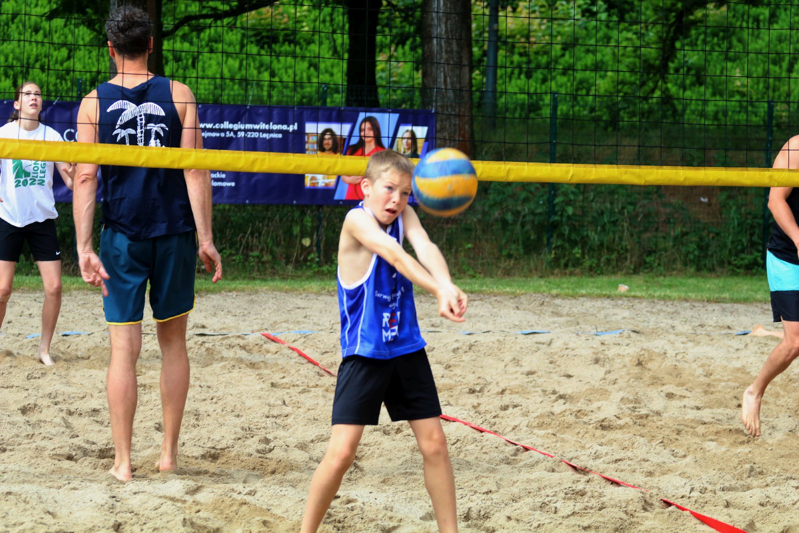 Ponad osiemdziesięcioro zawodników rywalizuje w 