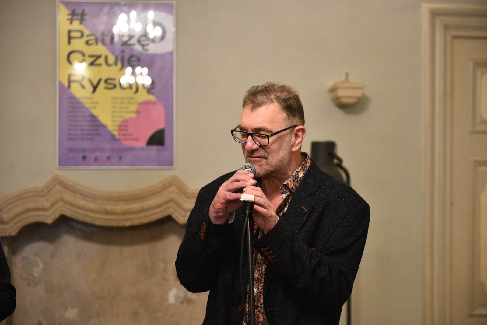 #PatrzęCzujęRysuję. Wystawa dostępna w holu Starego Ratusza