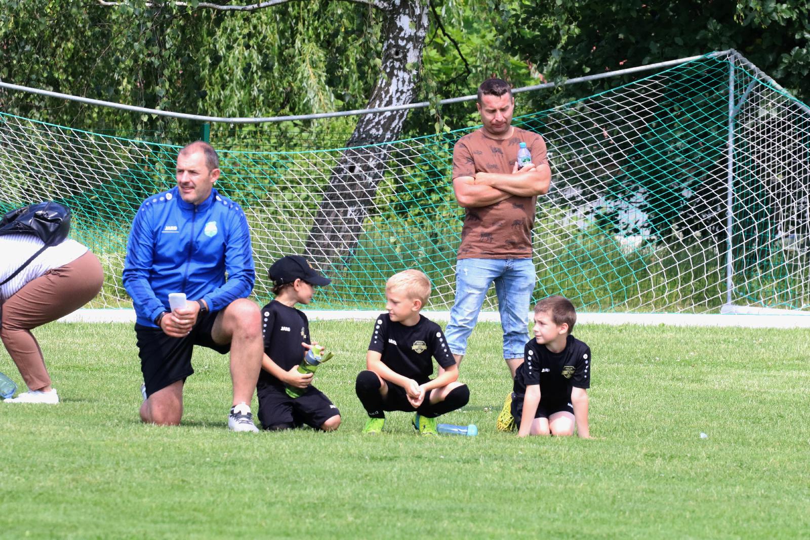 Dziesięć drużyn rywalizowało w turnieju Mewa Macron Cup