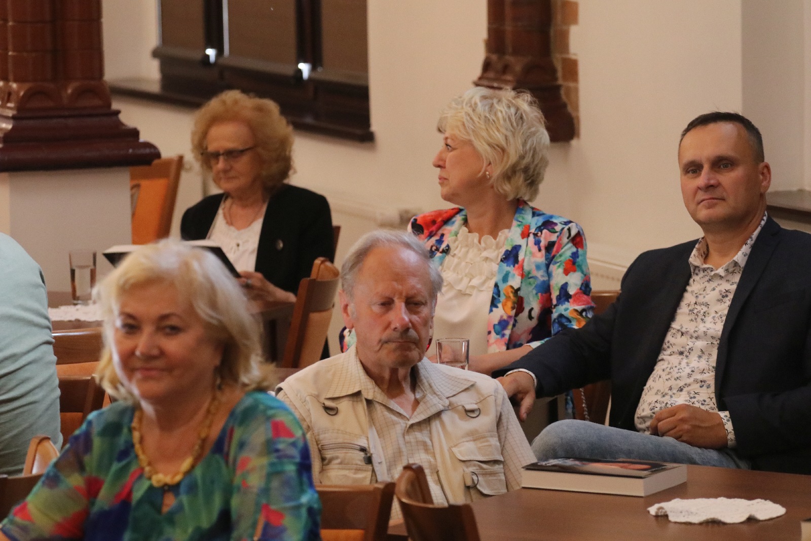 Jedna z najbarwniejszych legnickich postaci napisała ksążkę