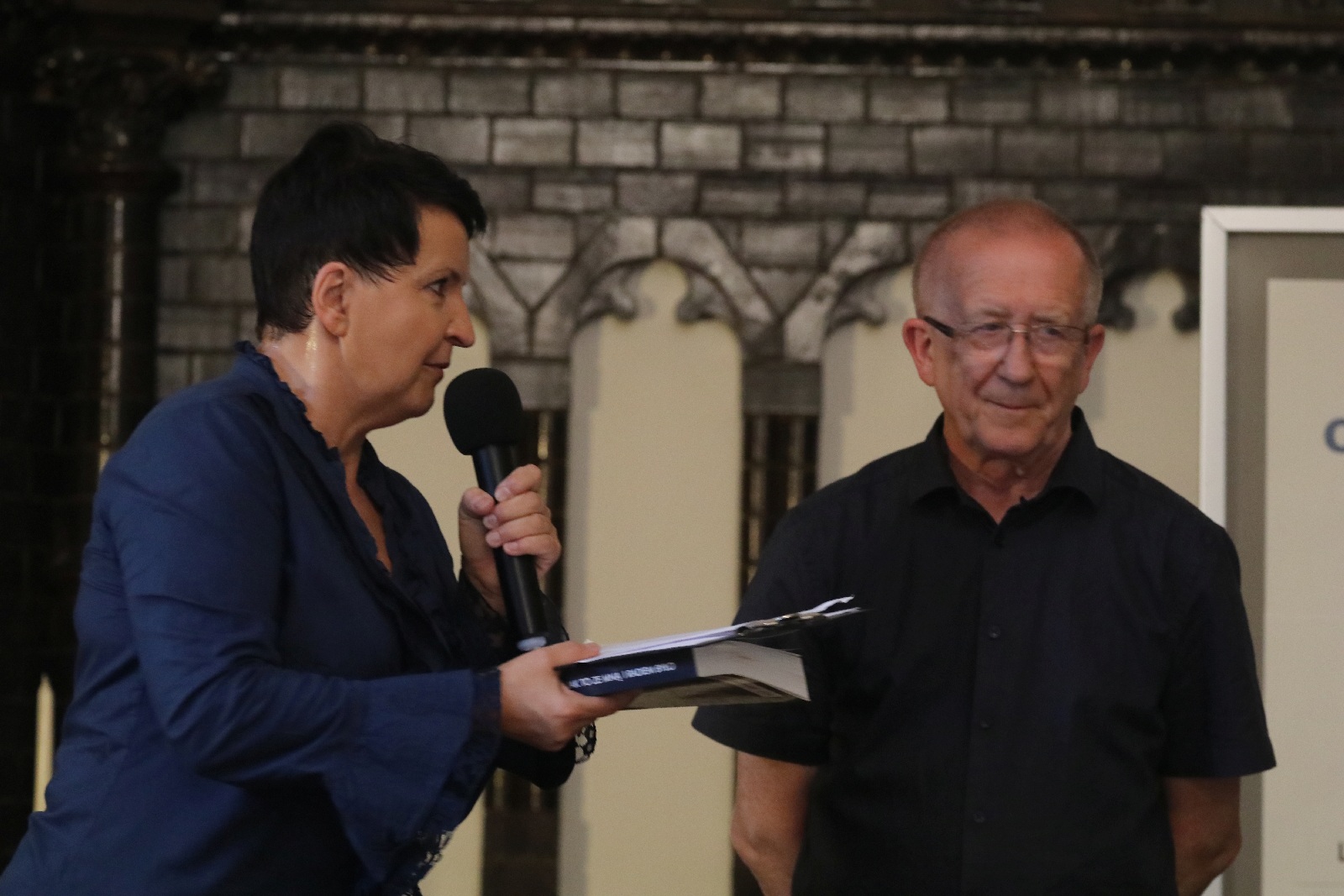 Jedna z najbarwniejszych legnickich postaci napisała ksążkę