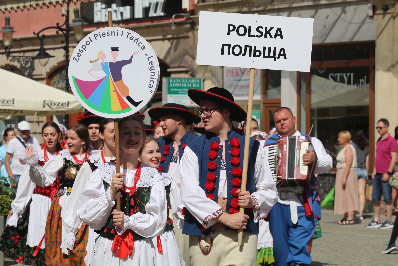 Świat pod Kyczerą zagościł w poniedziałek w Legnicy