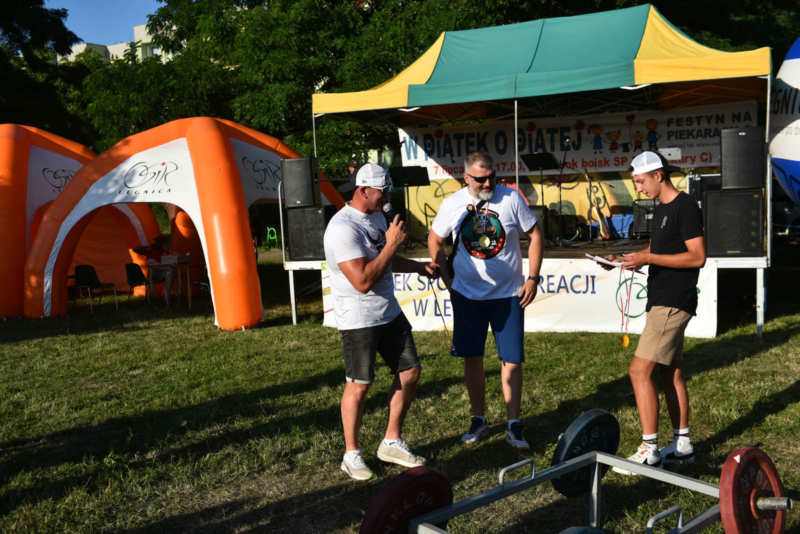 „W piątek o piątej”, czyli sąsiedzka zabawa na Piekarach