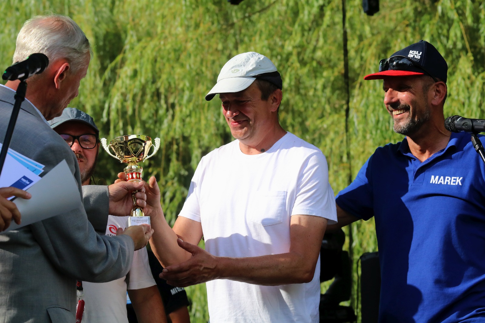 Puchary i dyplomy dla najlepszych w Regatach o Puchar Wójta