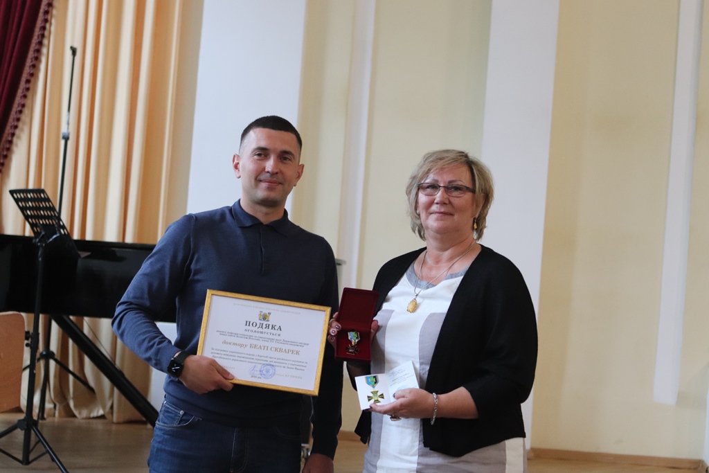 Collegium Witelona docenione za pomoc Ukrainie