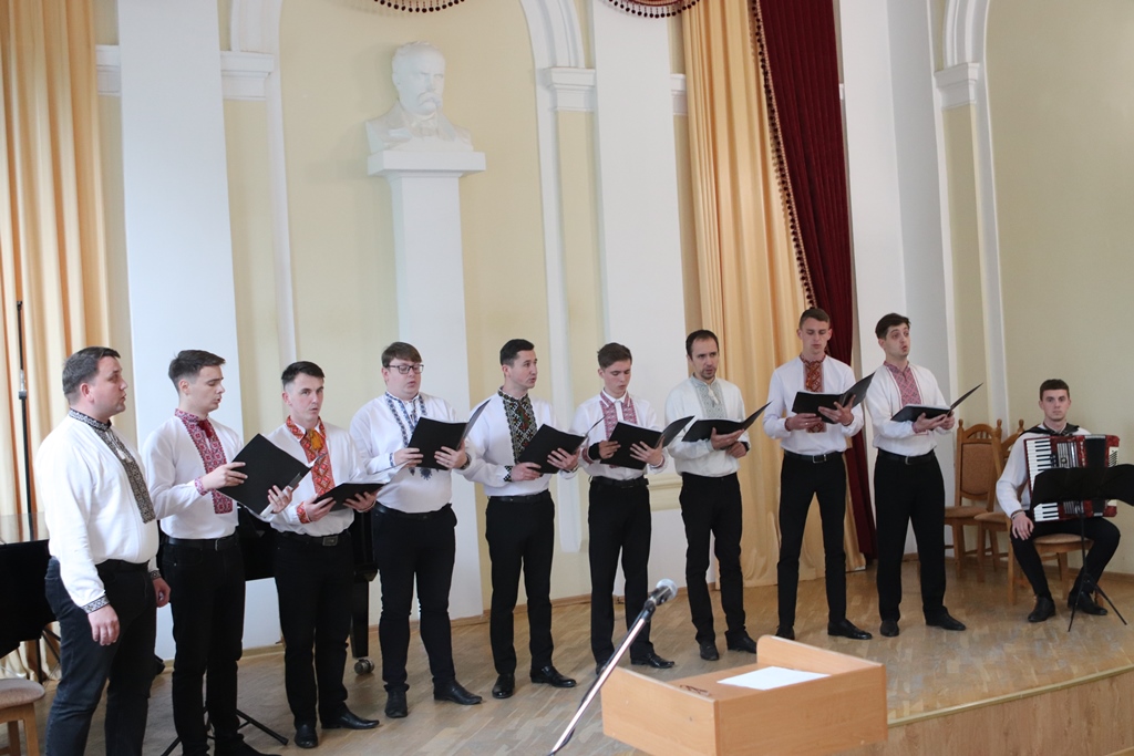 Collegium Witelona docenione za pomoc Ukrainie