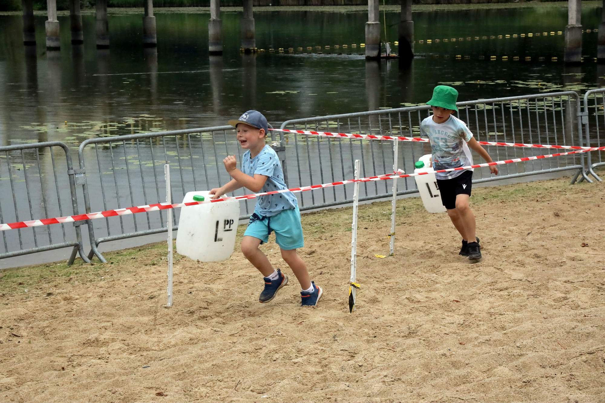 Ninja Kids pokonuje przeszkody na kąpielisku Kormoran