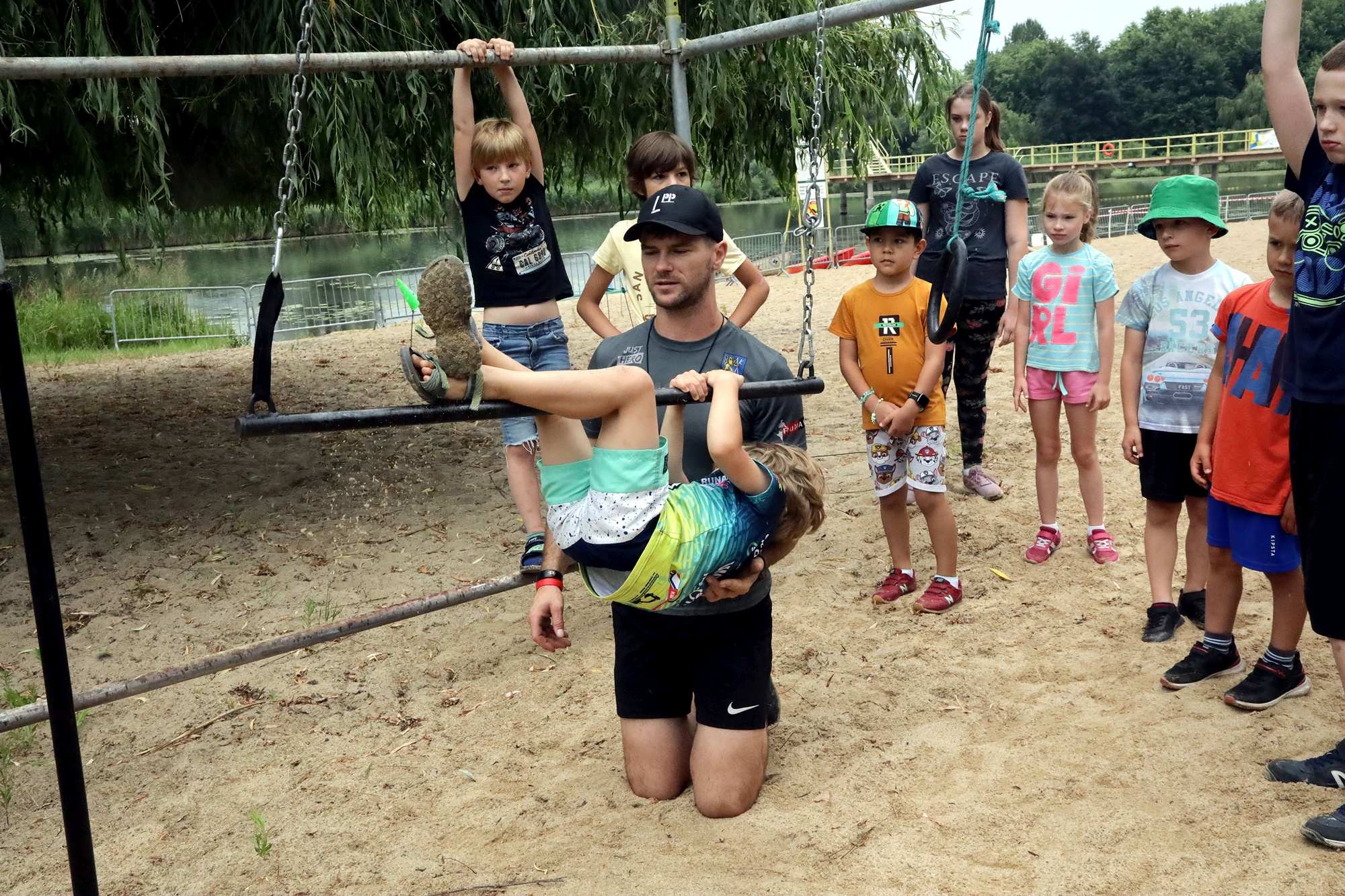 Ninja Kids pokonuje przeszkody na kąpielisku Kormoran