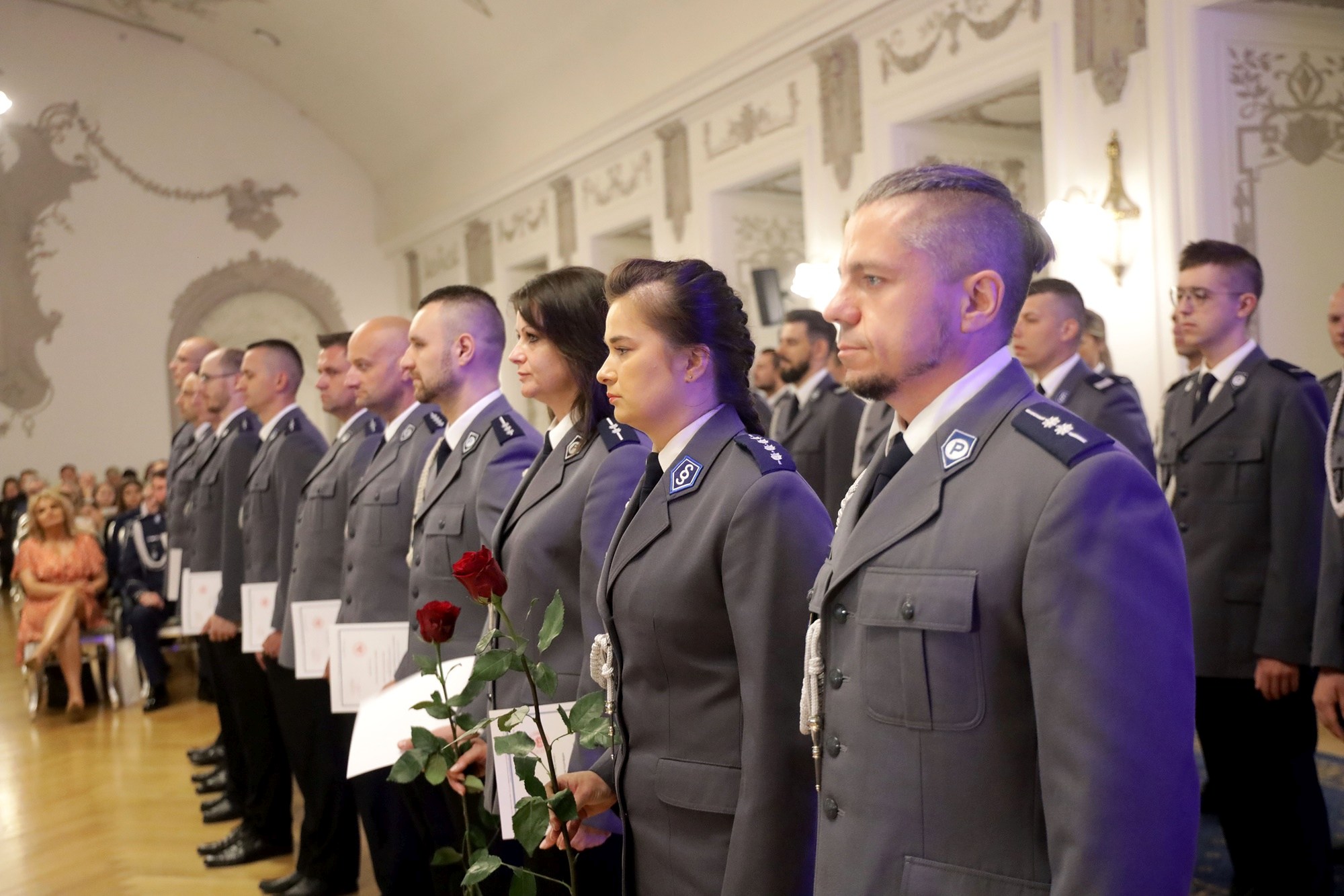 Awanse, odznaczenia i listy gratulacyjne dla policjantów