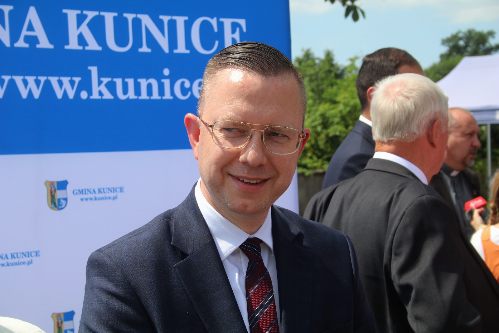 Minister Krzysztof Kubów wręczył promesy na zabytki w powiecie