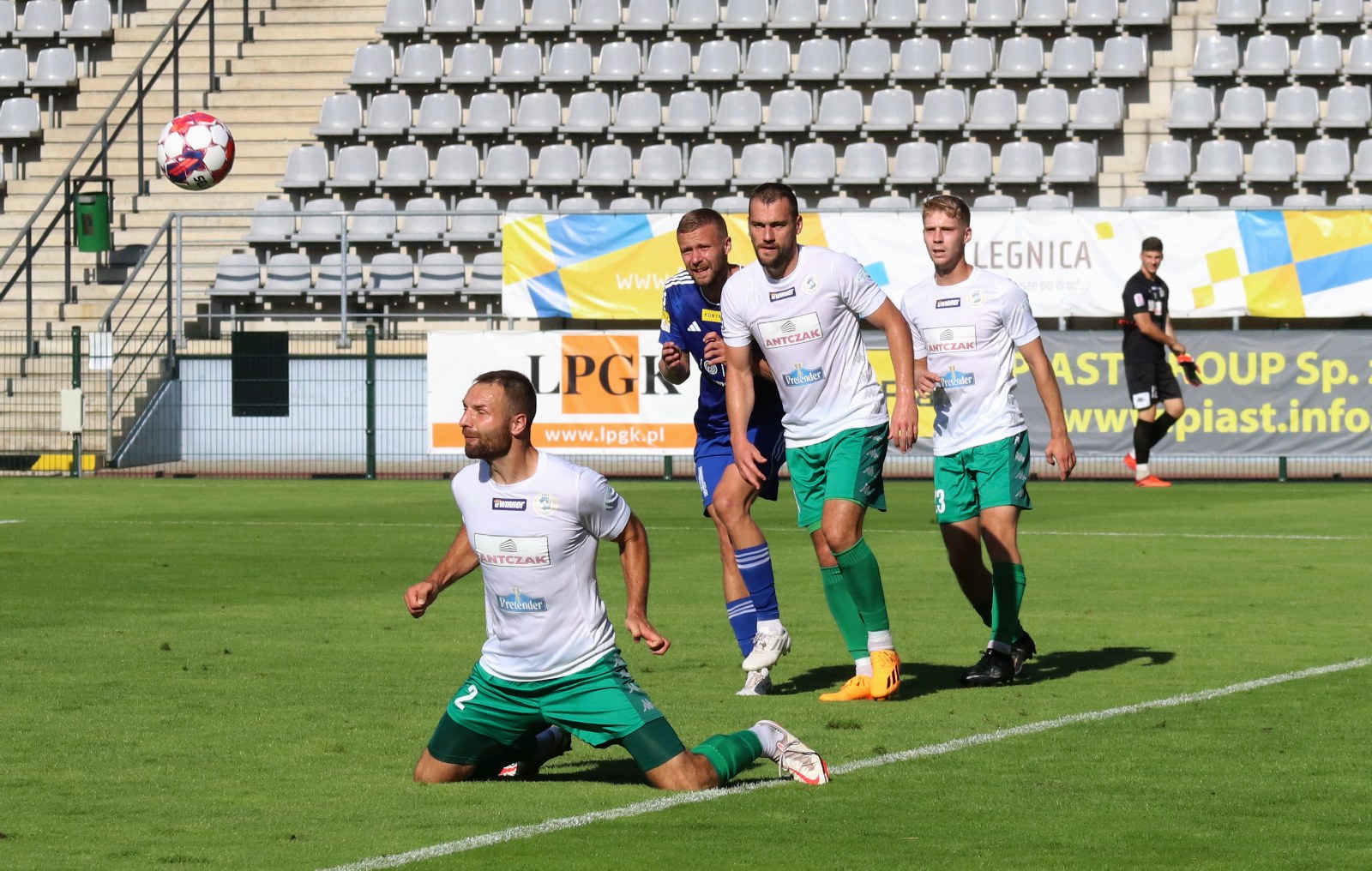Miedź Legnica wygrywa w sparingu z drugoligowym KKS Kalisz