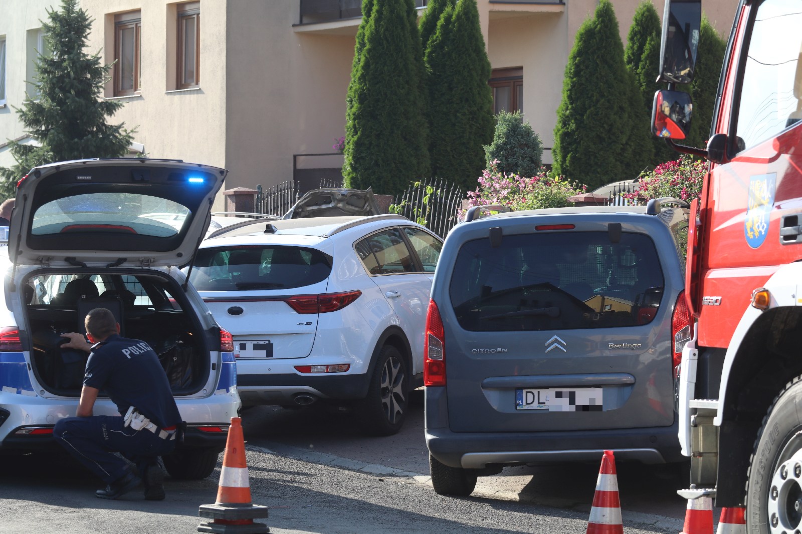 Uciekali przed policją, śmiertelnie potrącili kobietę