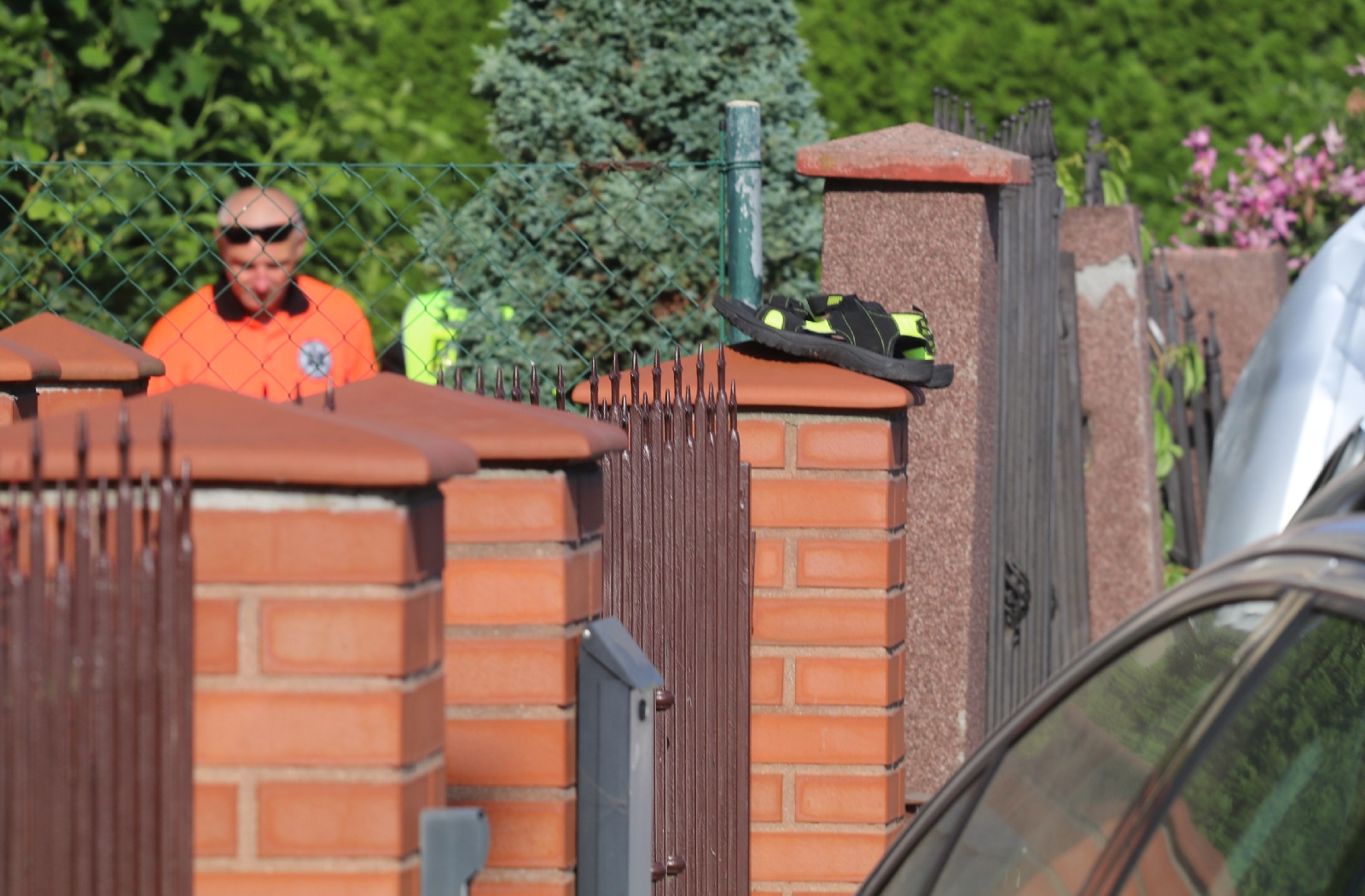 Uciekali przed policją, śmiertelnie potrącili kobietę