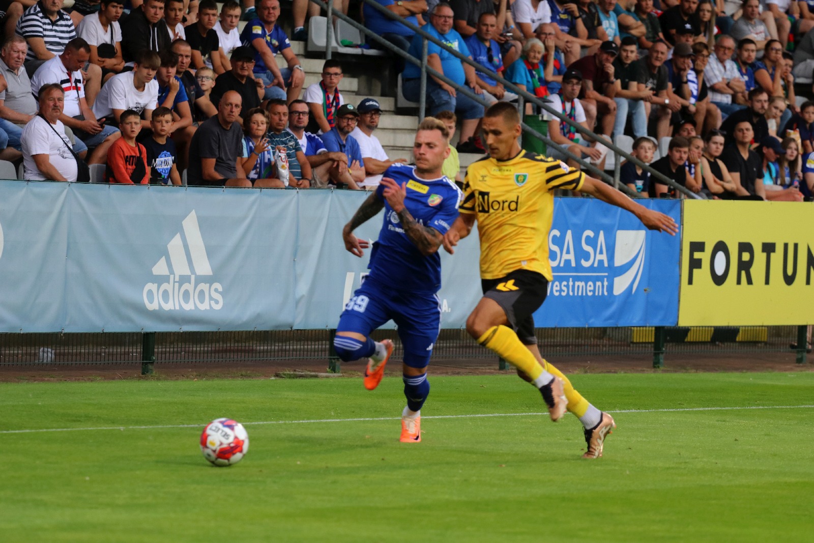 Miedź Legnica wygrała z GKS Katowice! Drygas bohaterem