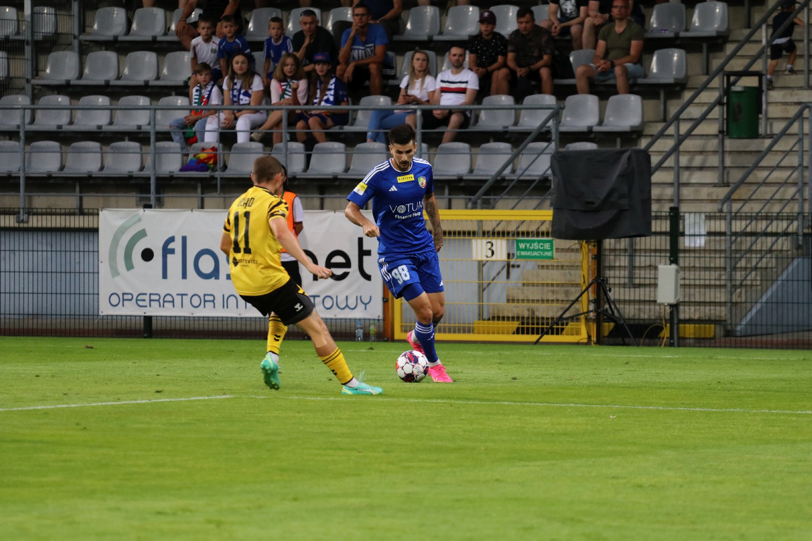 Miedź Legnica wygrała z GKS Katowice! Drygas bohaterem