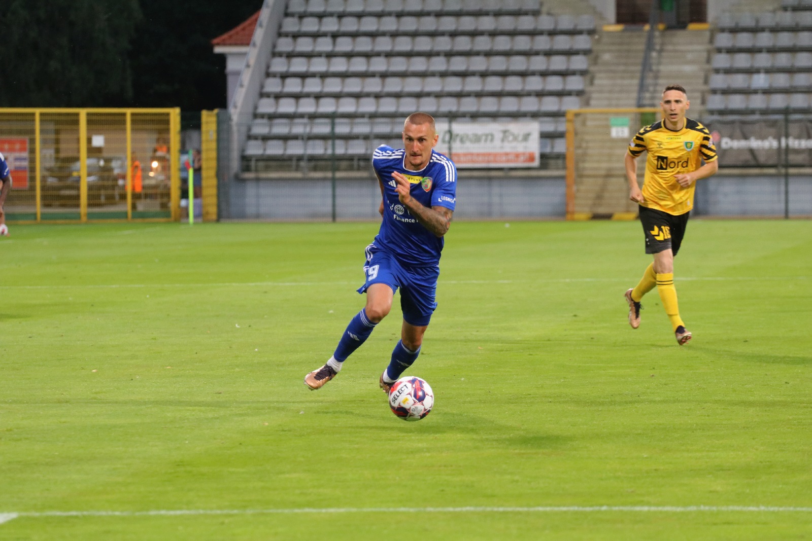 Miedź Legnica wygrała z GKS Katowice! Drygas bohaterem