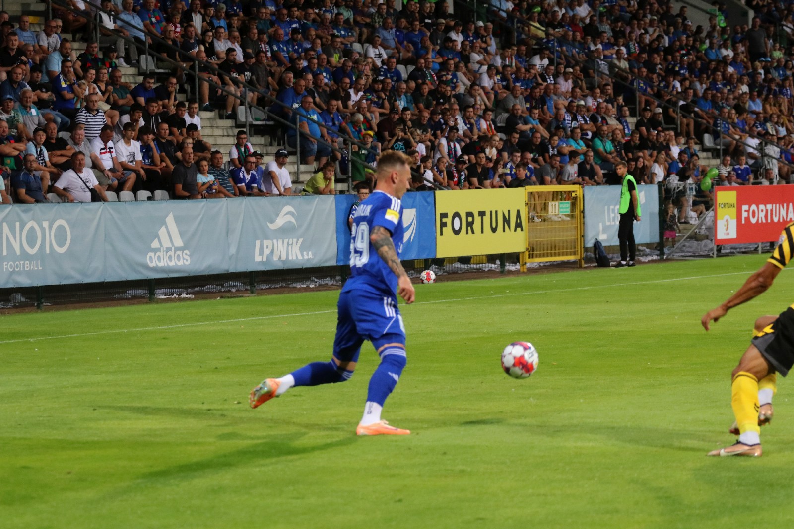 Miedź Legnica wygrała z GKS Katowice! Drygas bohaterem