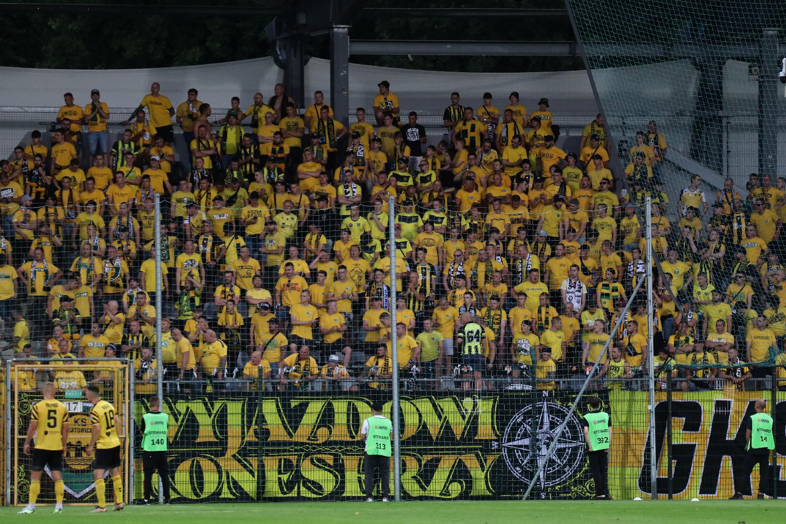 Miedź Legnica wygrała z GKS Katowice! Drygas bohaterem