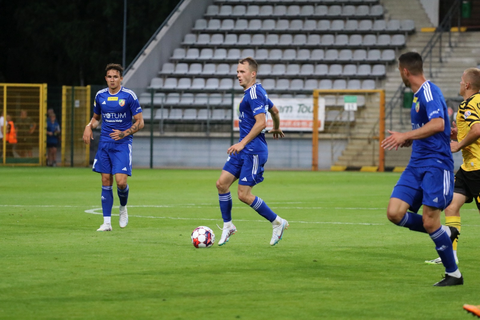 Miedź Legnica wygrała z GKS Katowice! Drygas bohaterem