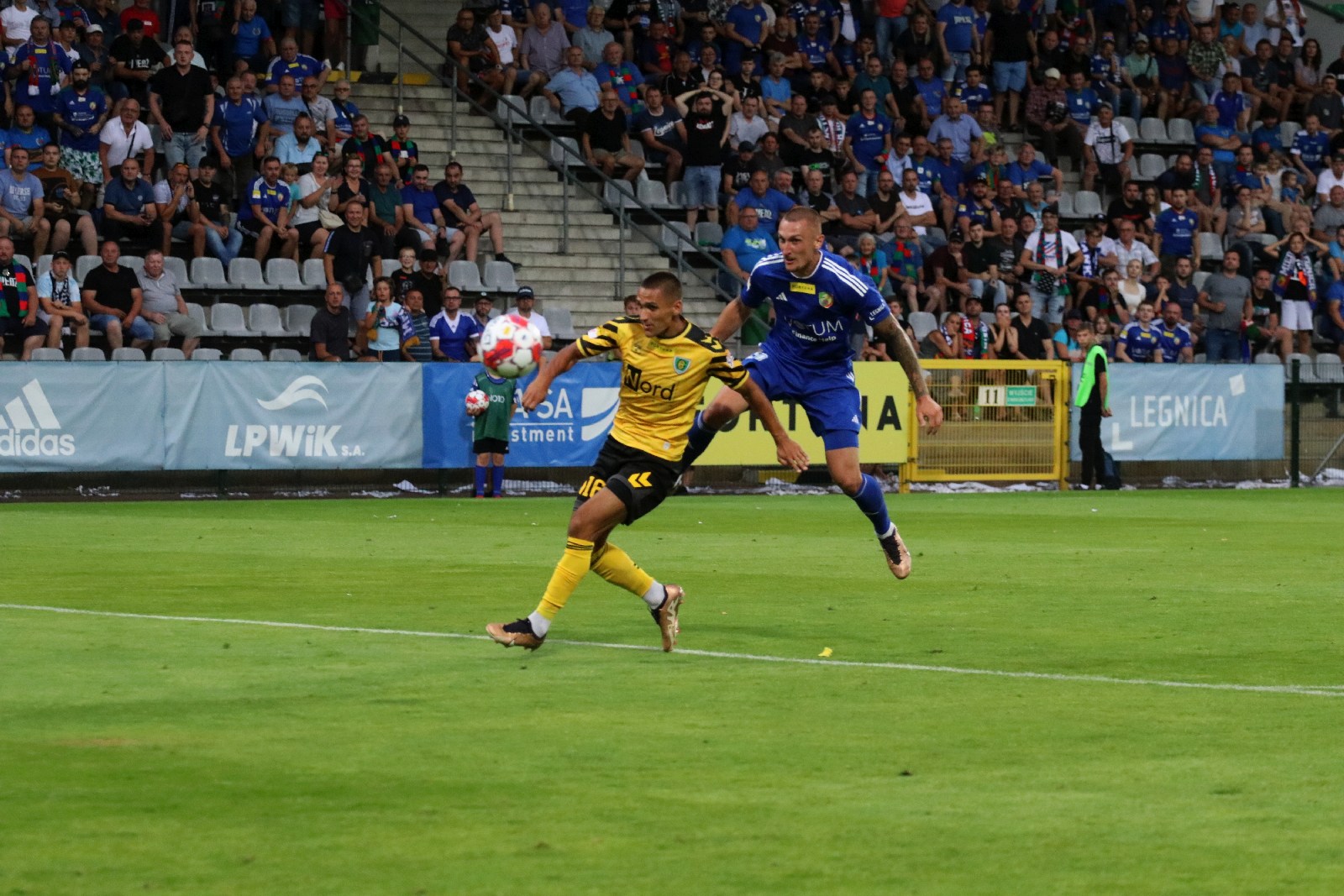 Miedź Legnica wygrała z GKS Katowice! Drygas bohaterem