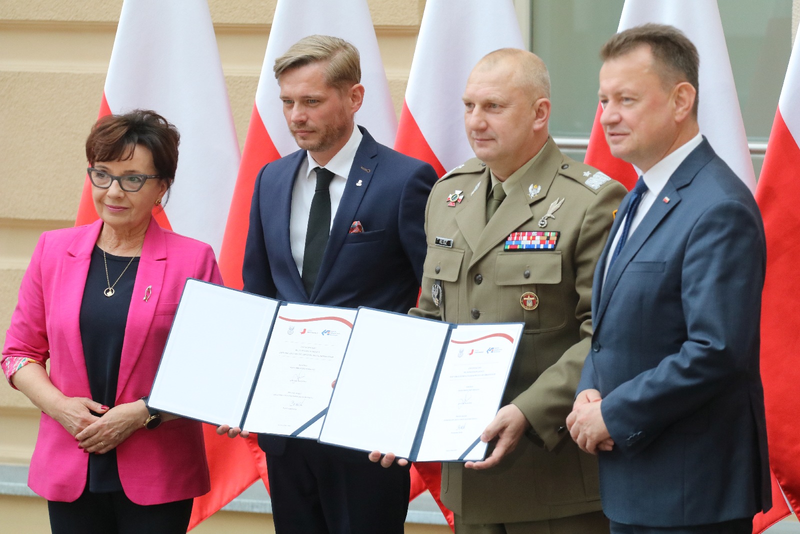 Minister Obrony Narodowej i Marszałek Sejmu RP w Legnicy