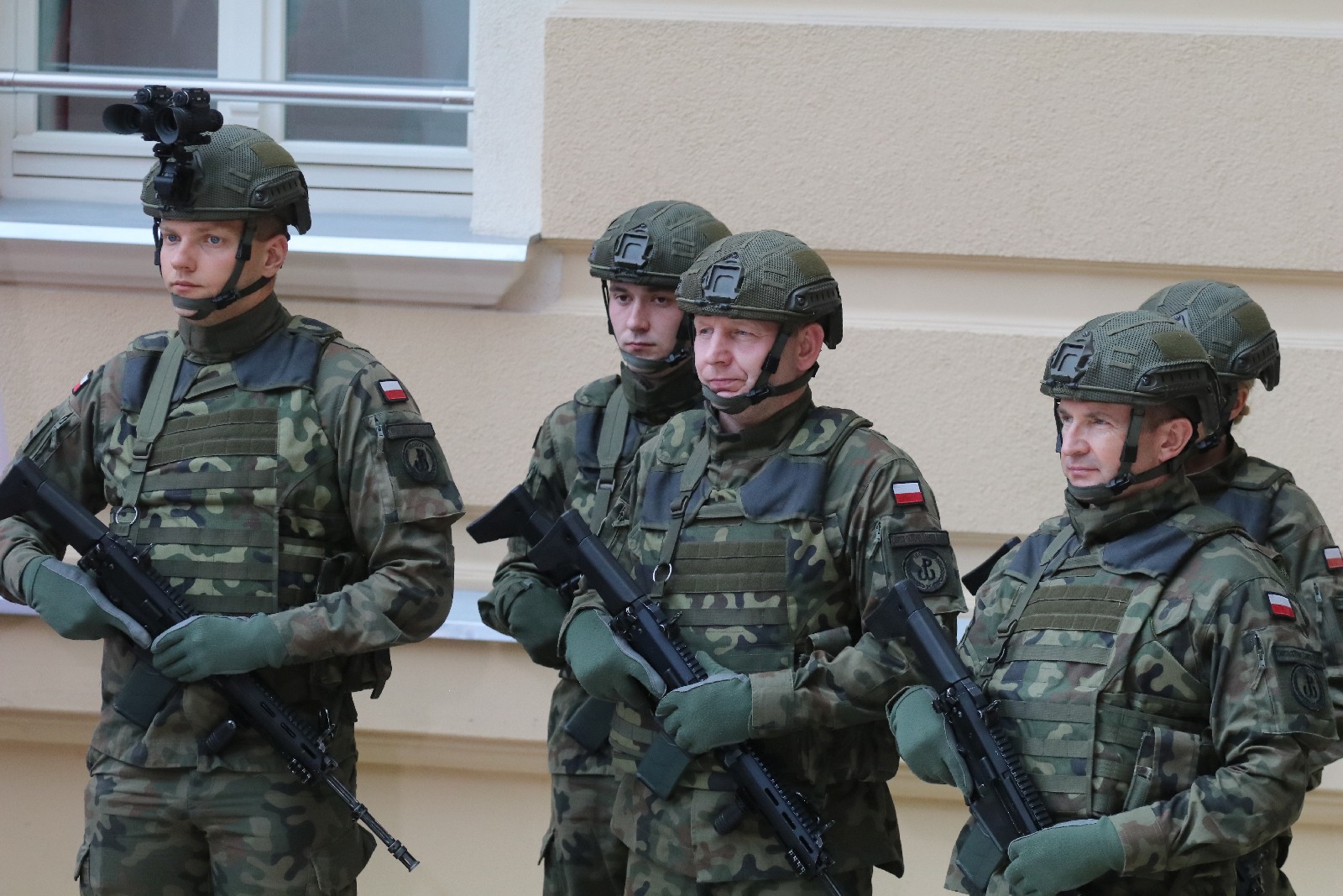 Minister Obrony Narodowej i Marszałek Sejmu RP w Legnicy