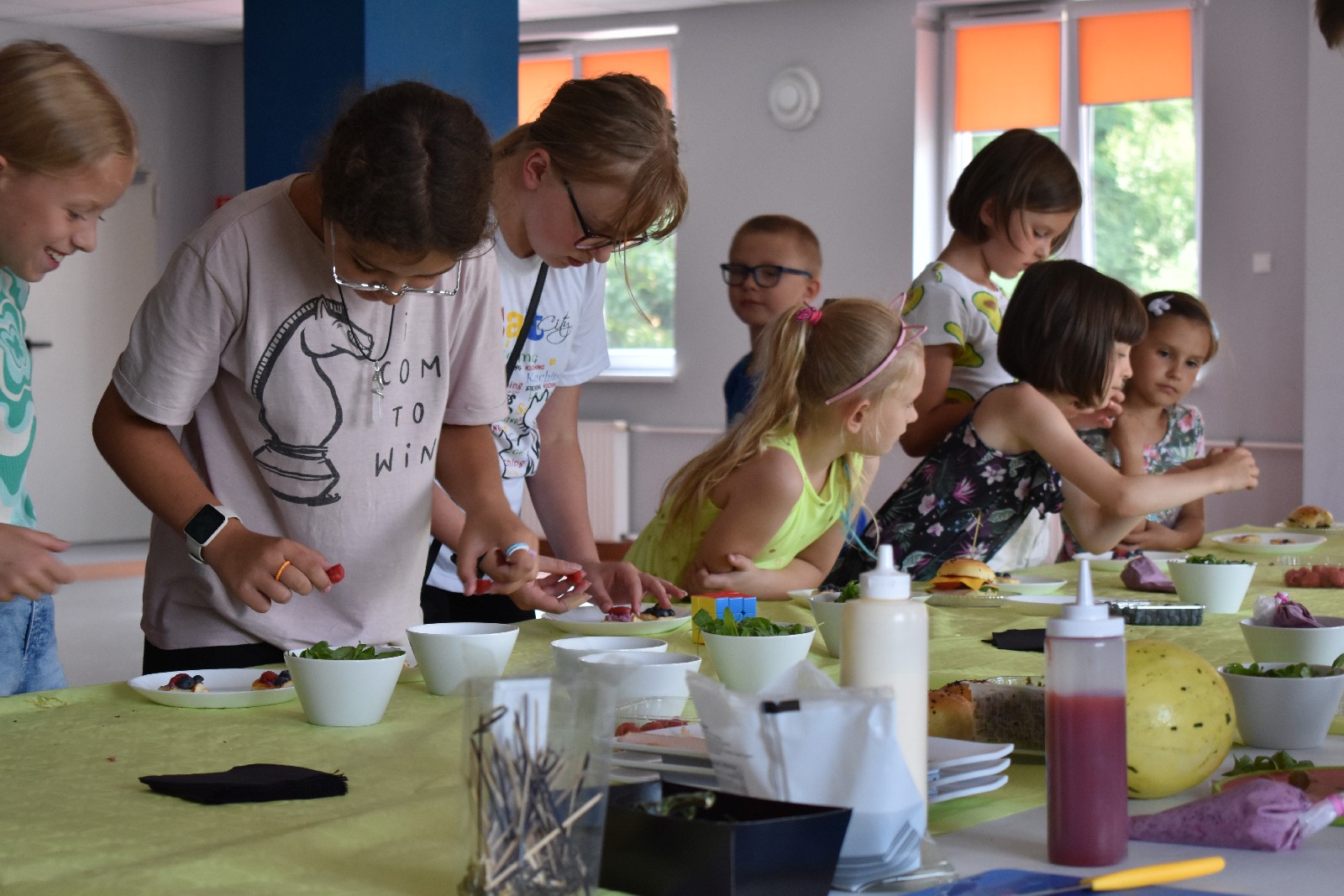 Tak się bawią dzieci w Koperniku. Są miejsca na ostatni tydzień
