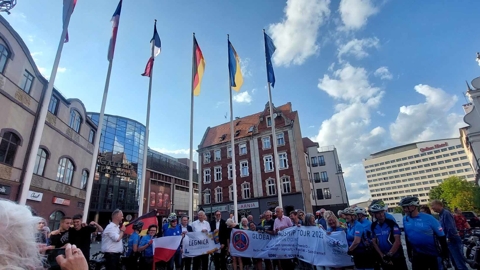 Przywieźli z Wuppertalu do Legnicy Deklarację Pokoju i Przyjaźni