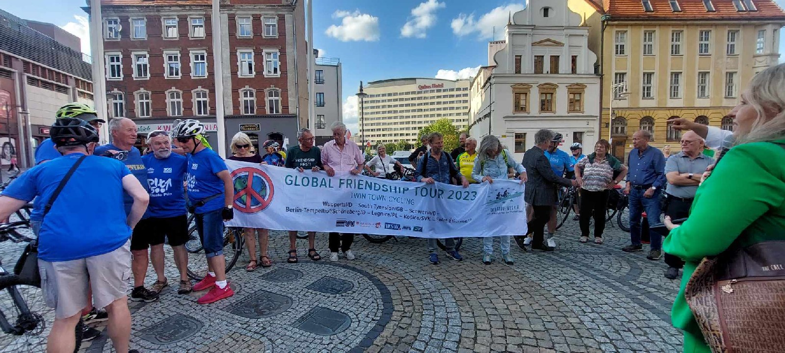 Przywieźli z Wuppertalu do Legnicy Deklarację Pokoju i Przyjaźni