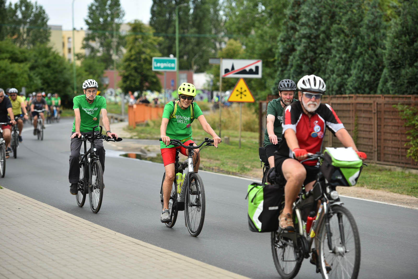 Pojechali na rowerach śladami smaków Czyngis Chana