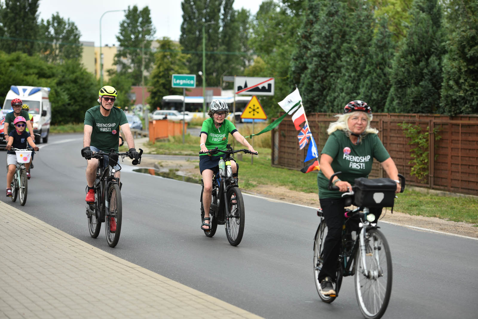 Pojechali na rowerach śladami smaków Czyngis Chana