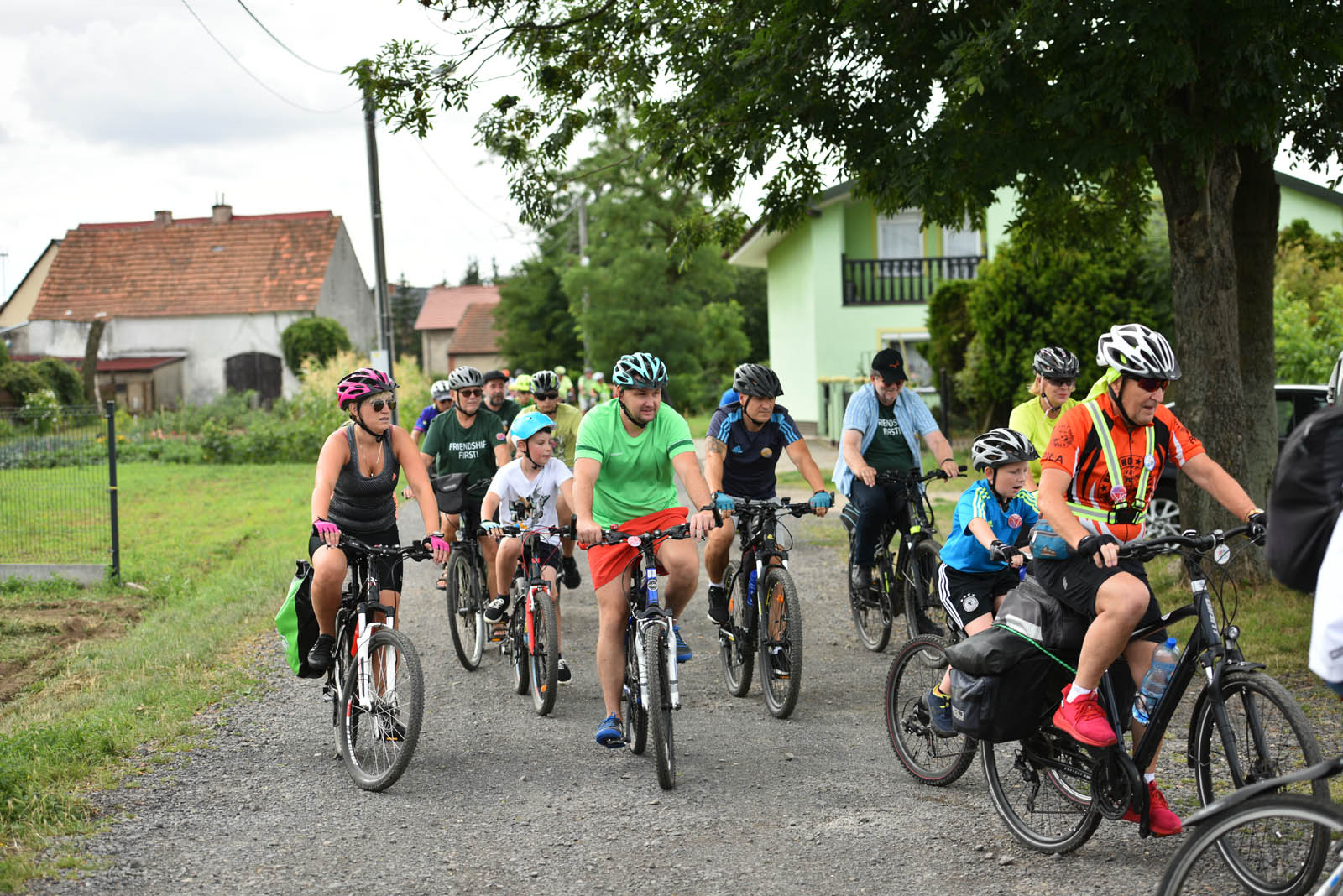 Pojechali na rowerach śladami smaków Czyngis Chana