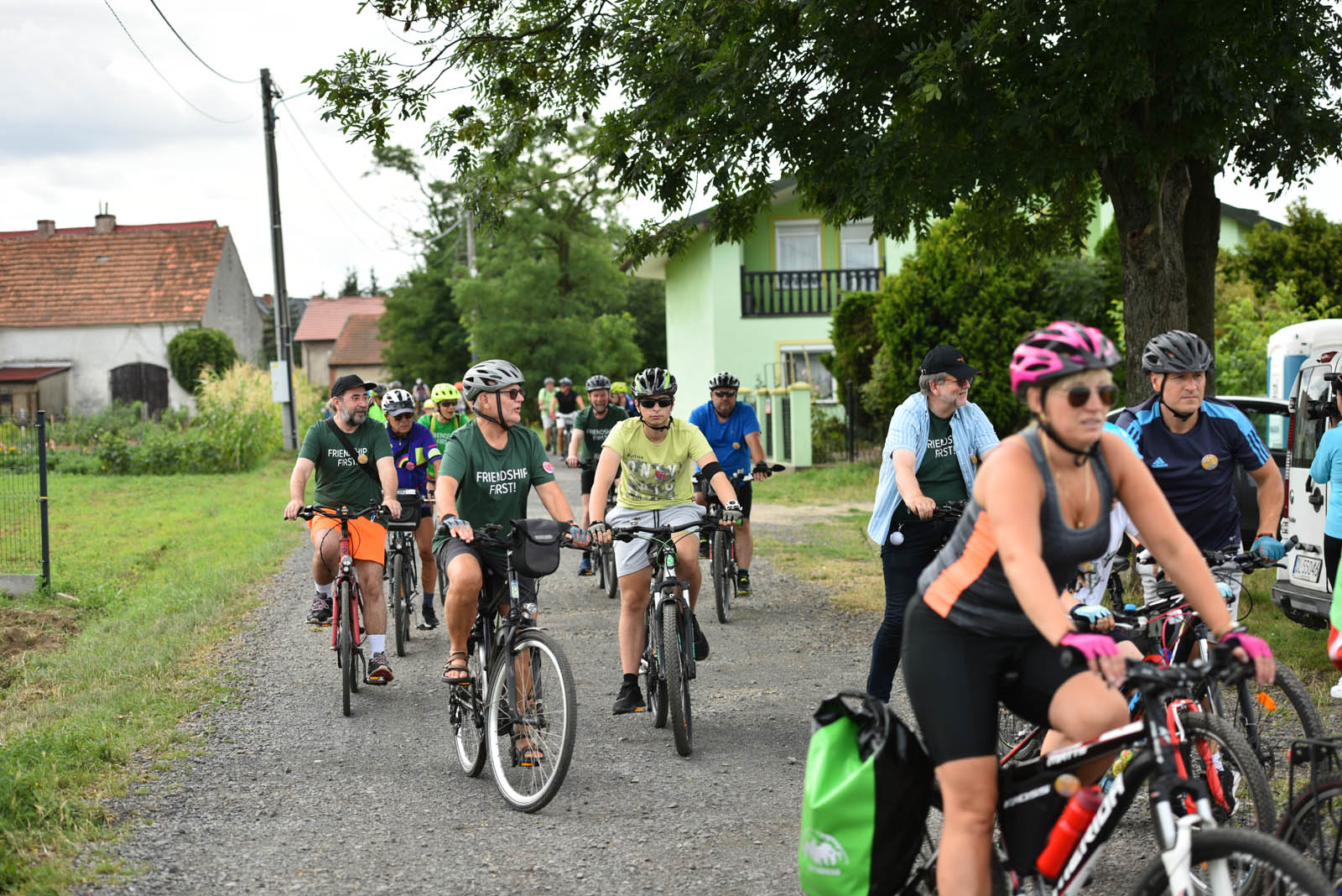 Pojechali na rowerach śladami smaków Czyngis Chana