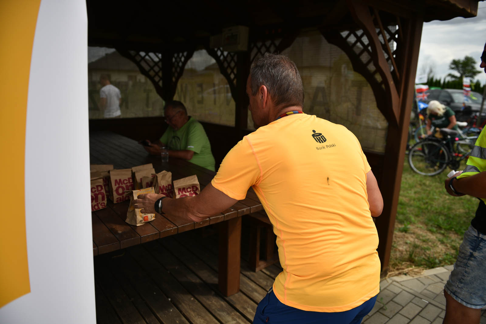 Pojechali na rowerach śladami smaków Czyngis Chana