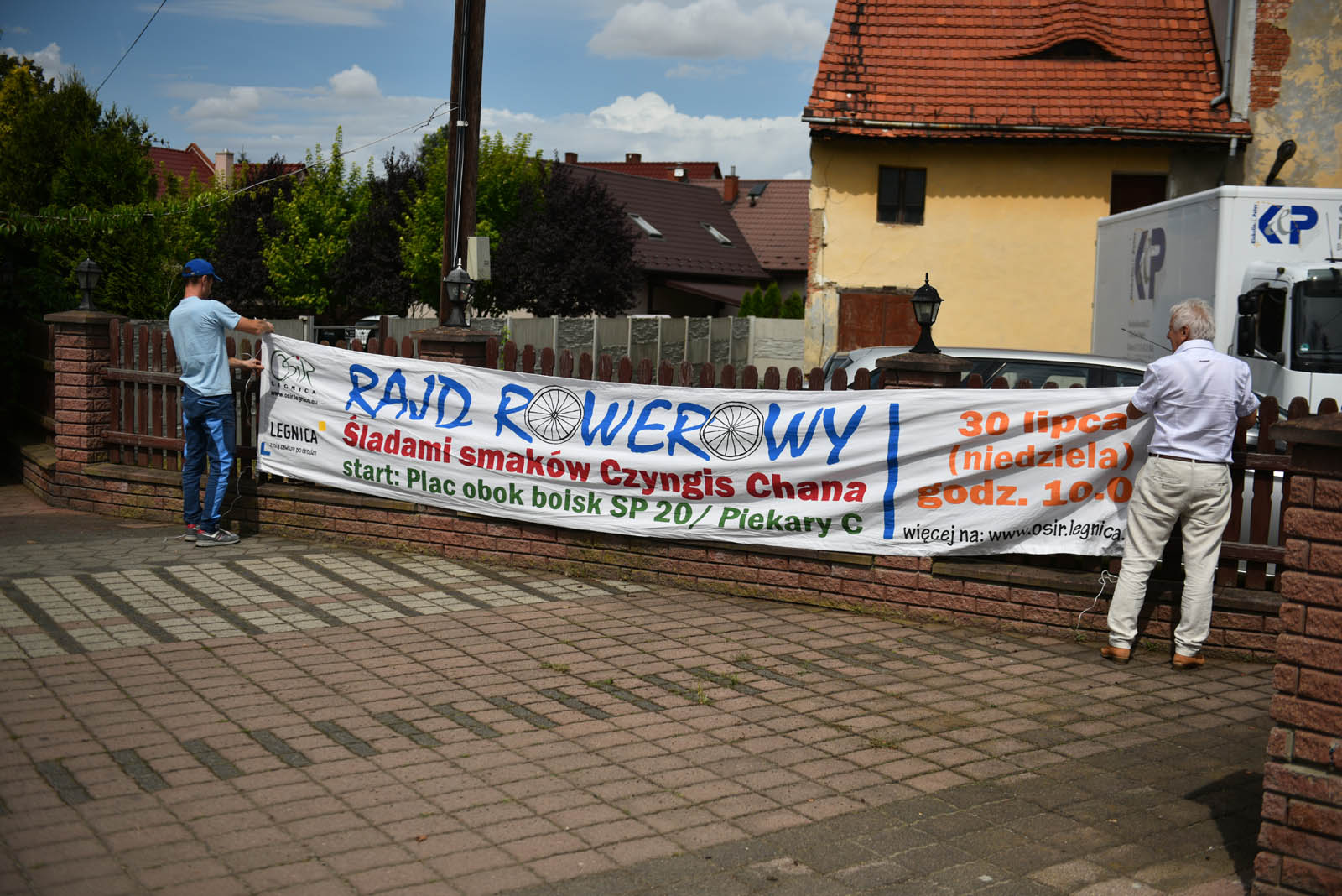 Pojechali na rowerach śladami smaków Czyngis Chana