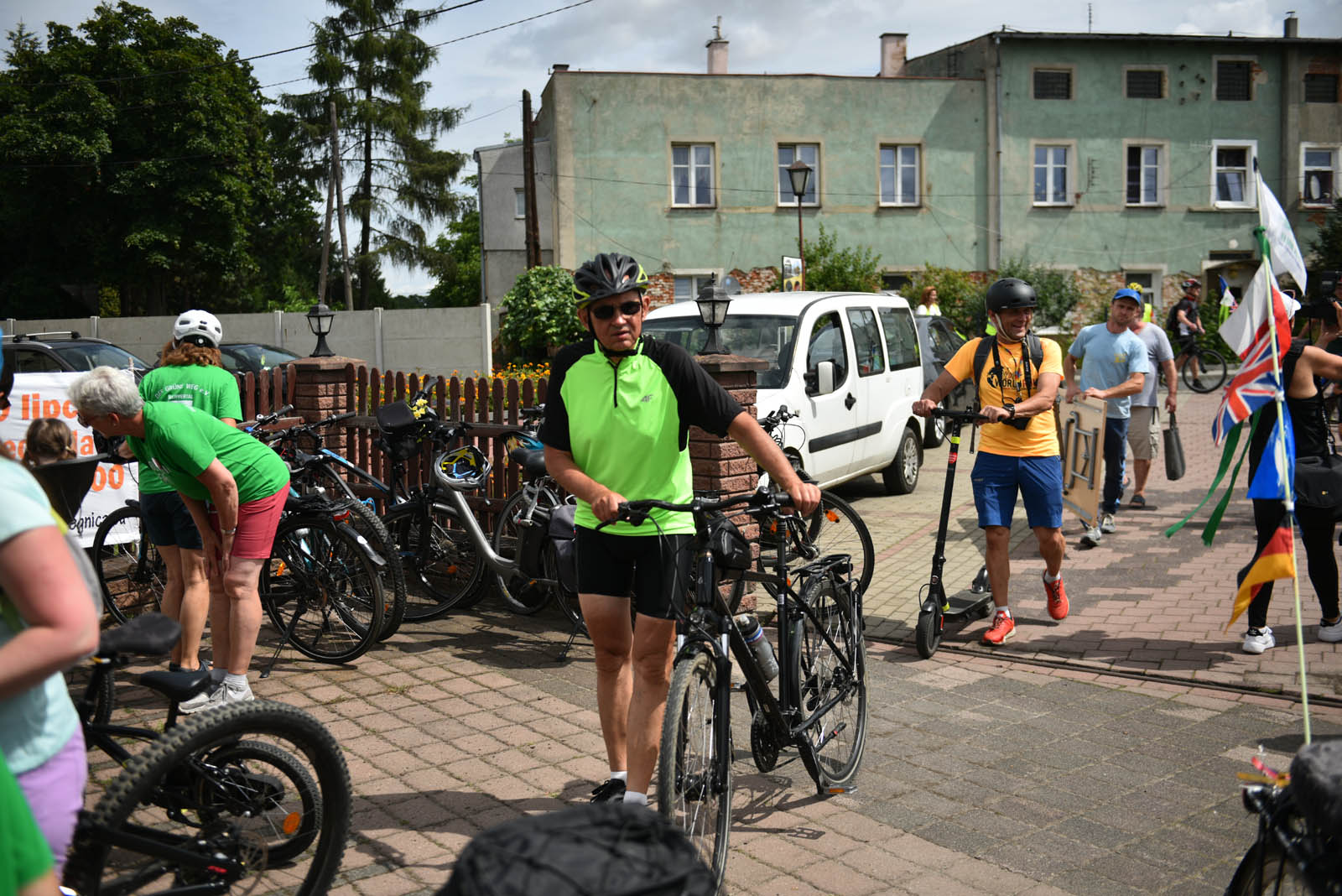 Pojechali na rowerach śladami smaków Czyngis Chana