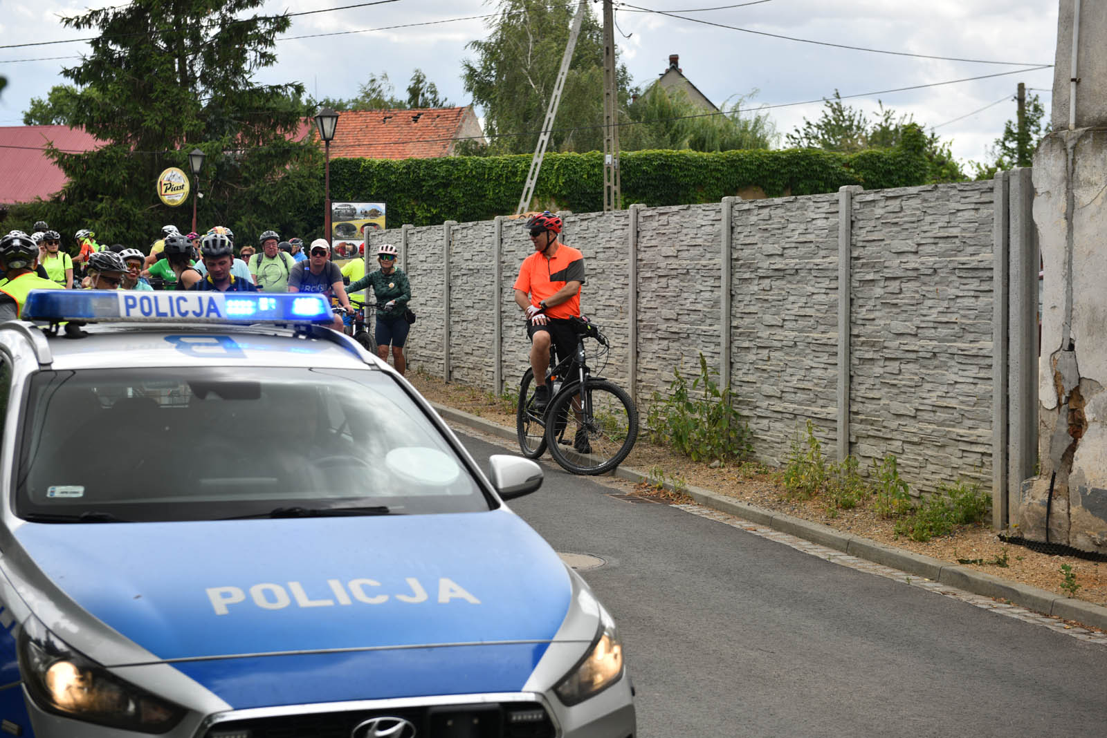 Pojechali na rowerach śladami smaków Czyngis Chana