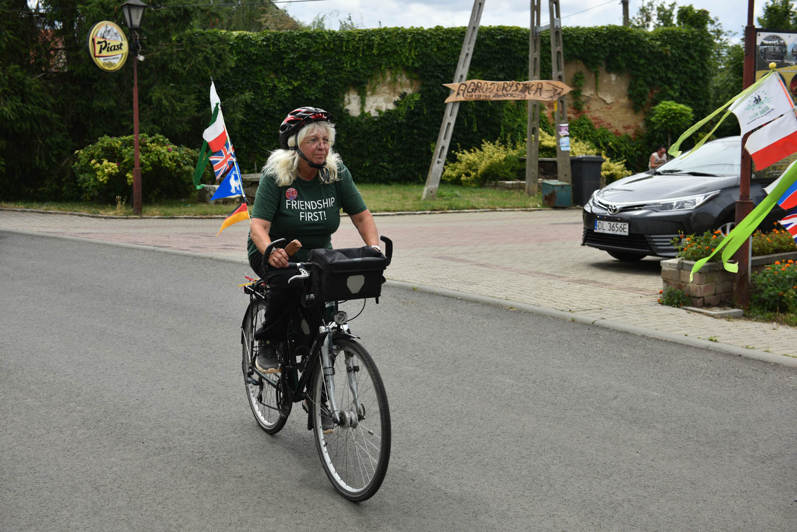 Pojechali na rowerach śladami smaków Czyngis Chana