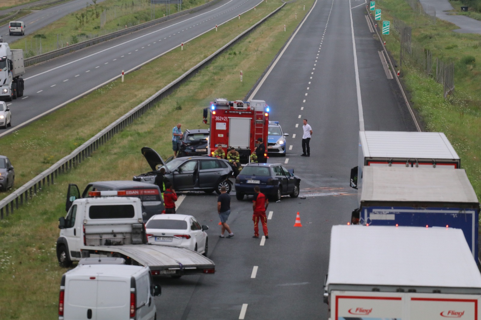 Kolizja i wypadek na S3. Droga zamknięta, są objazdy