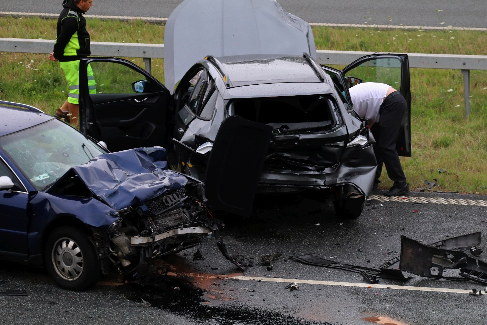 Kolizja i wypadek na S3. Droga zamknięta, są objazdy