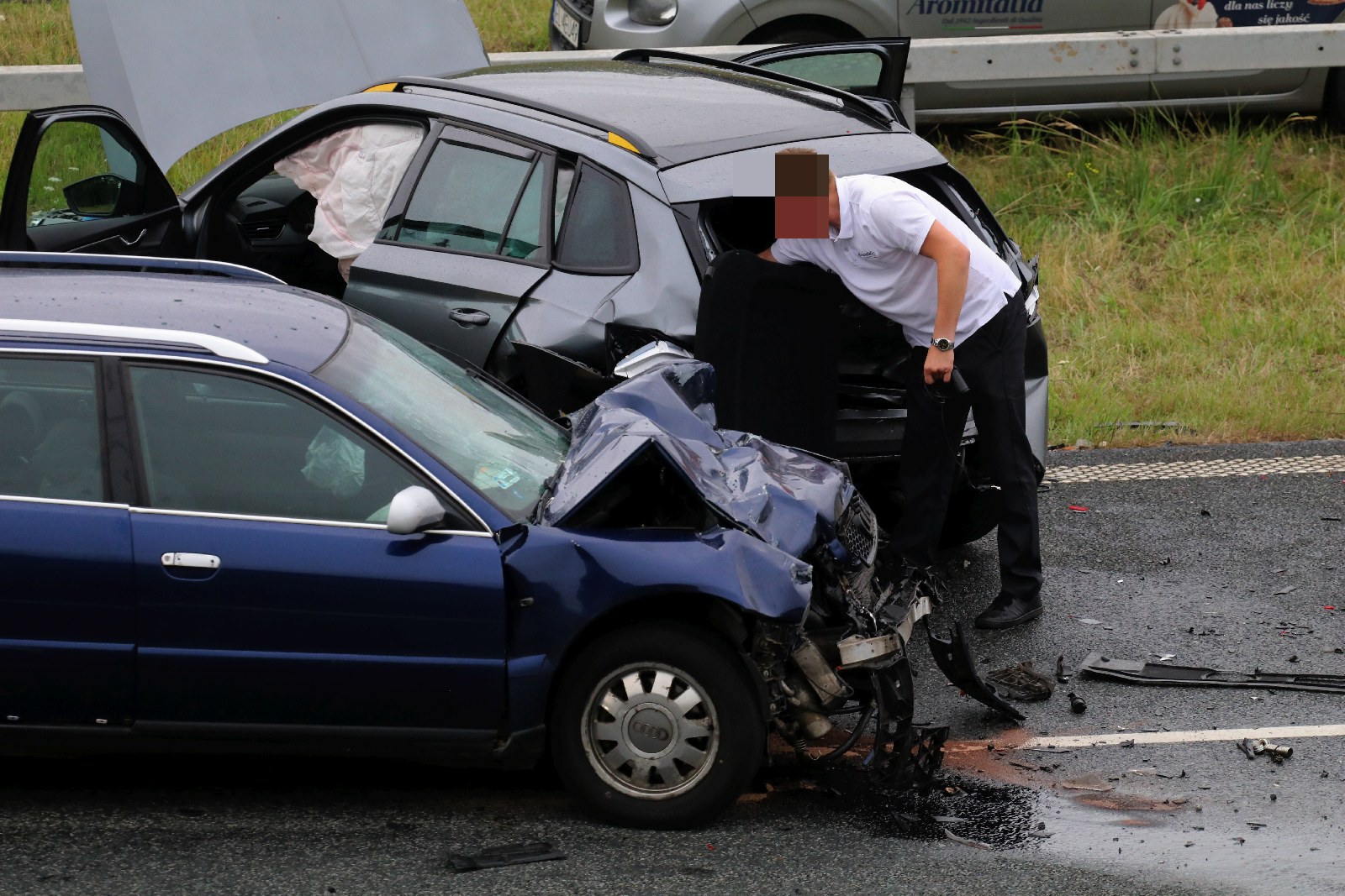 Kolizja i wypadek na S3. Droga zamknięta, są objazdy