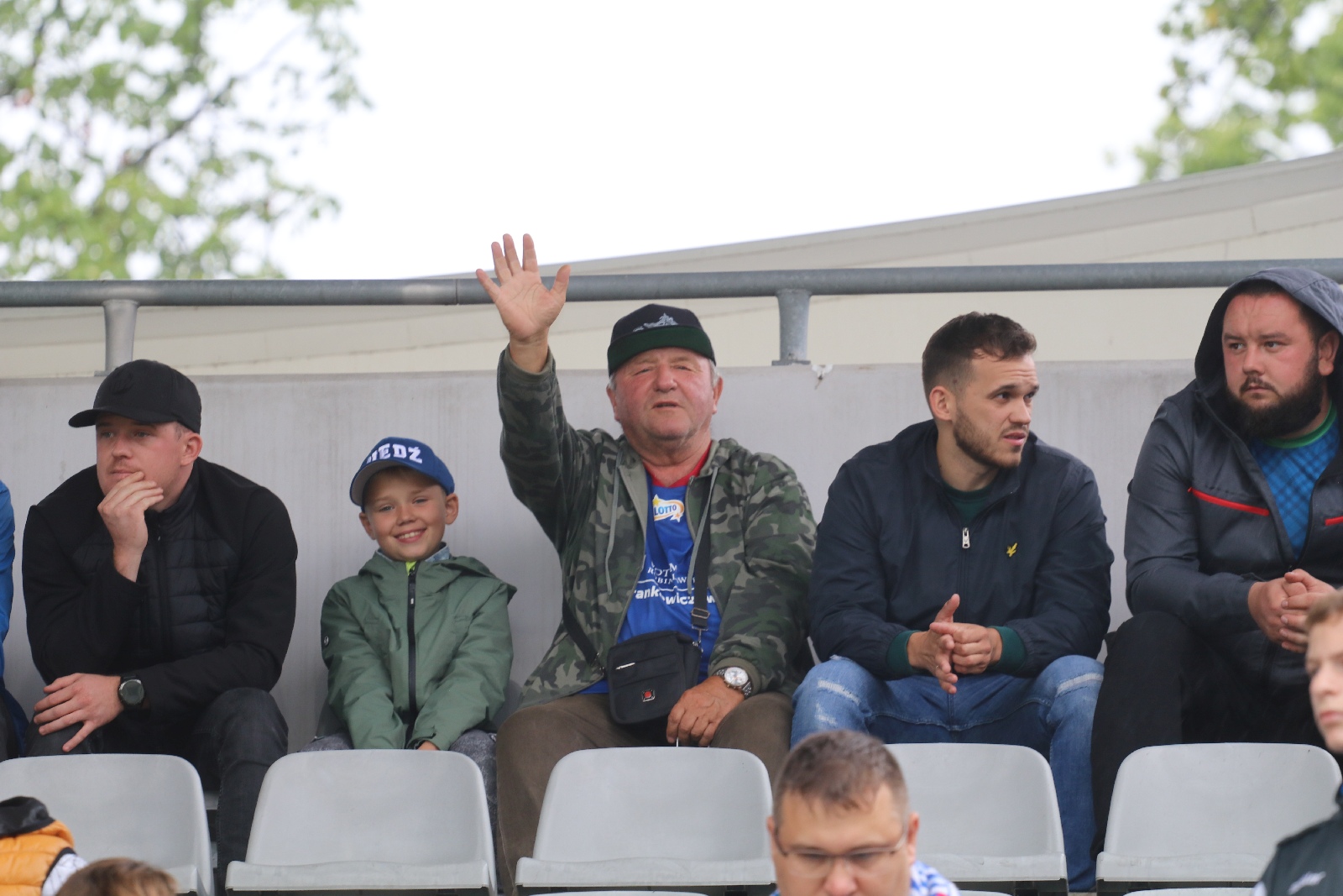Trzy i pół tysiąca kibiców zasiadło na trybunach Miedzianki