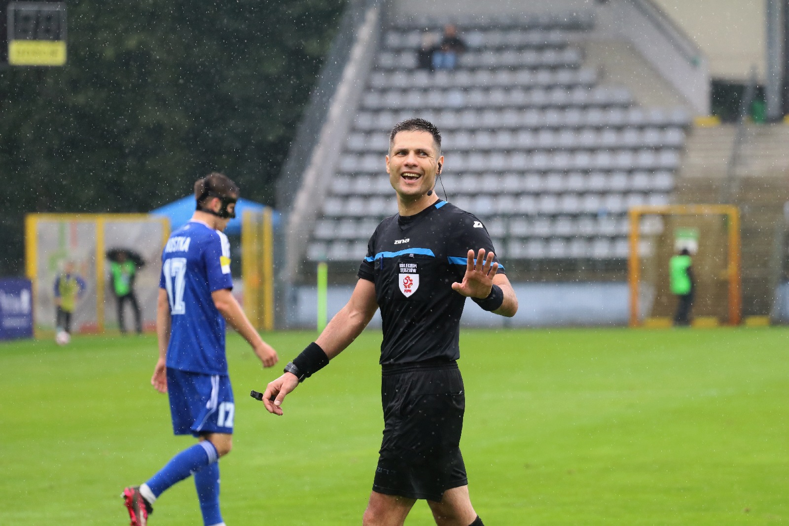 W strugach deszczu Miedź Legnica remisuje z Górnikiem Łęczna