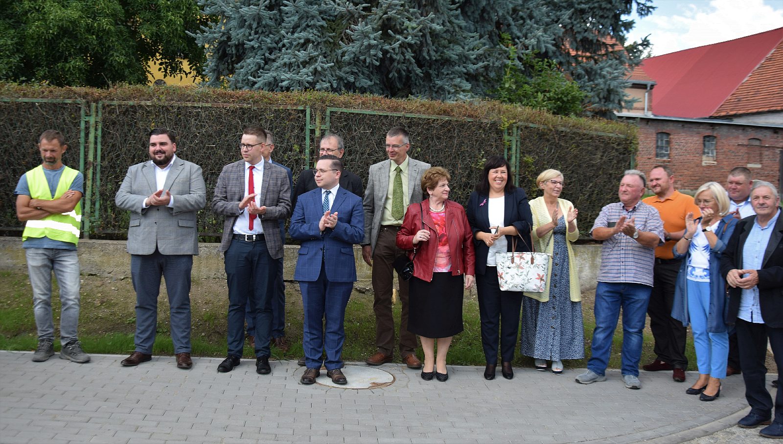 W powiecie legnickim zrealizowano kolejną inwestycję drogową