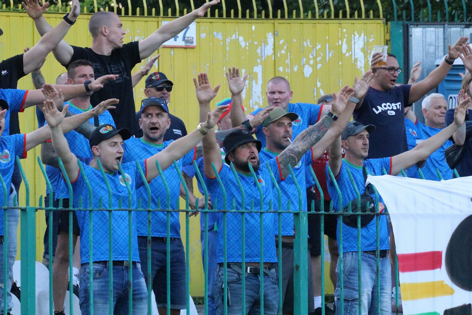 Potężną dawkę emocji zafundowali piłkarze Miedzi Legnica