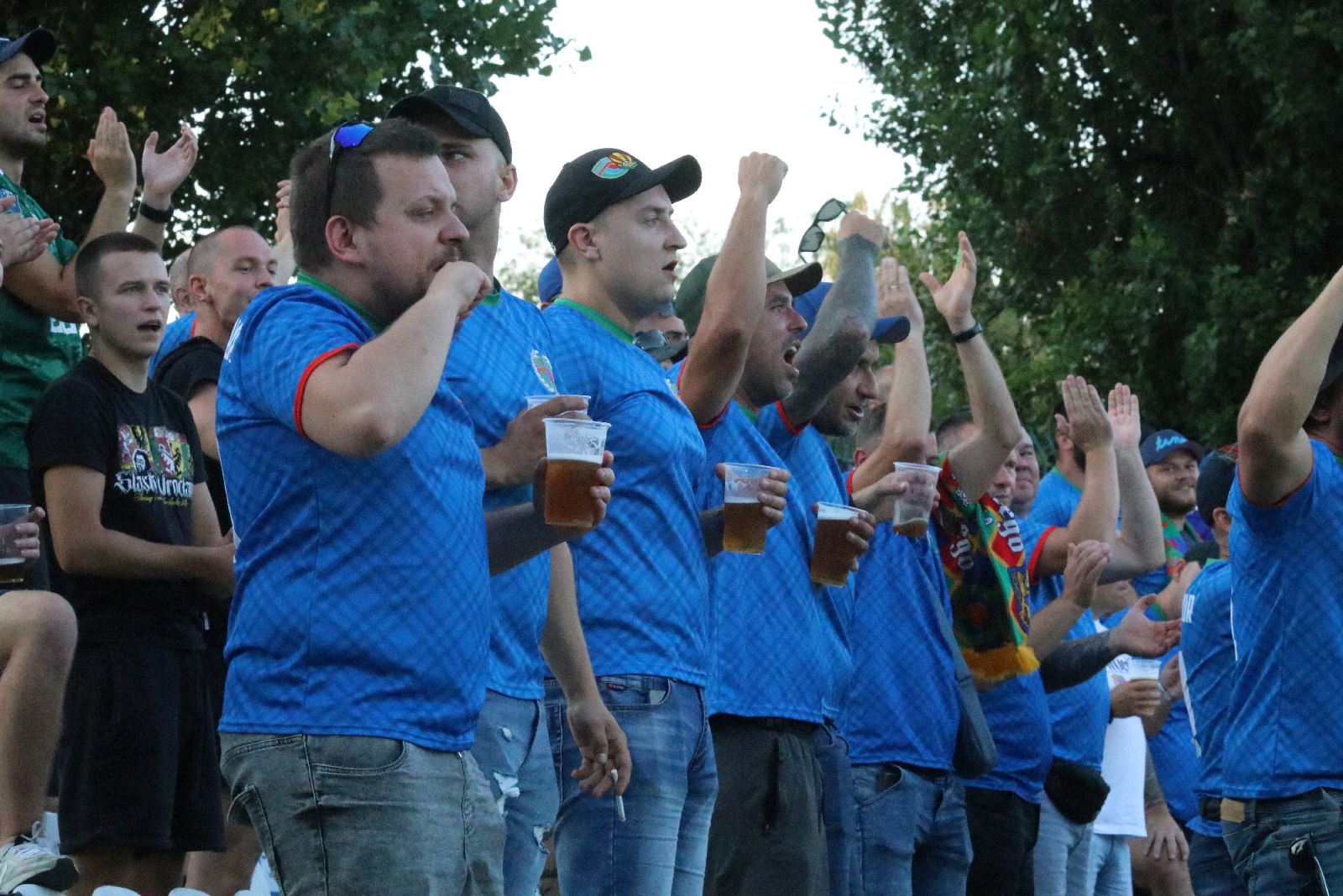 Potężną dawkę emocji zafundowali piłkarze Miedzi Legnica