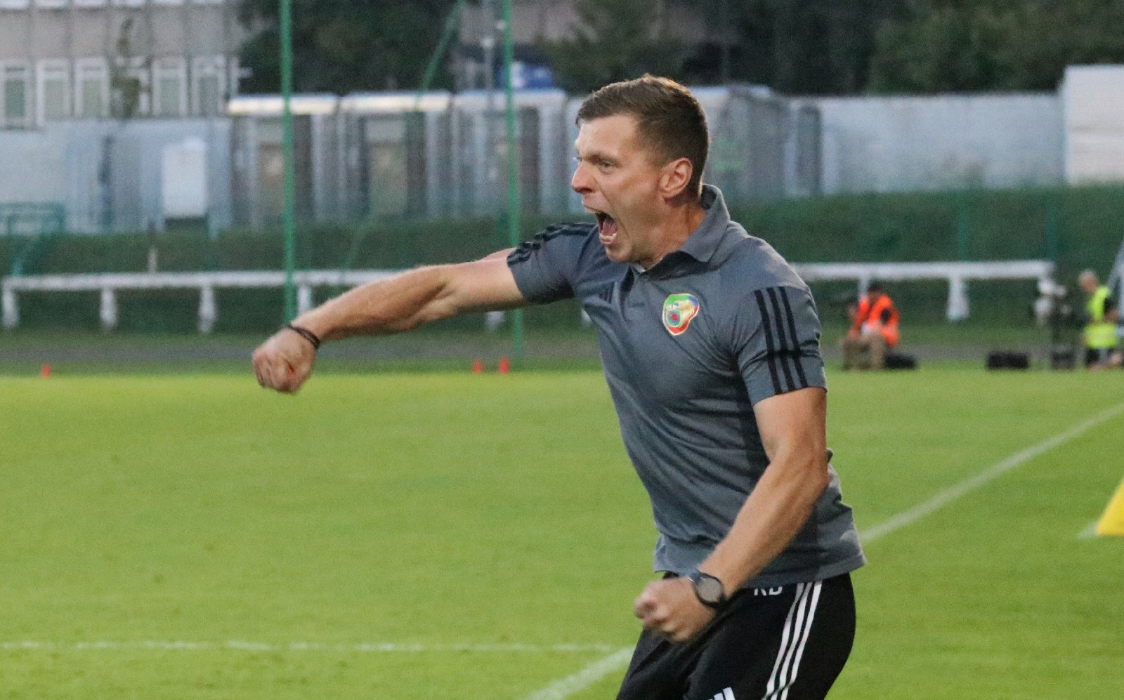 Potężną dawkę emocji zafundowali piłkarze Miedzi Legnica