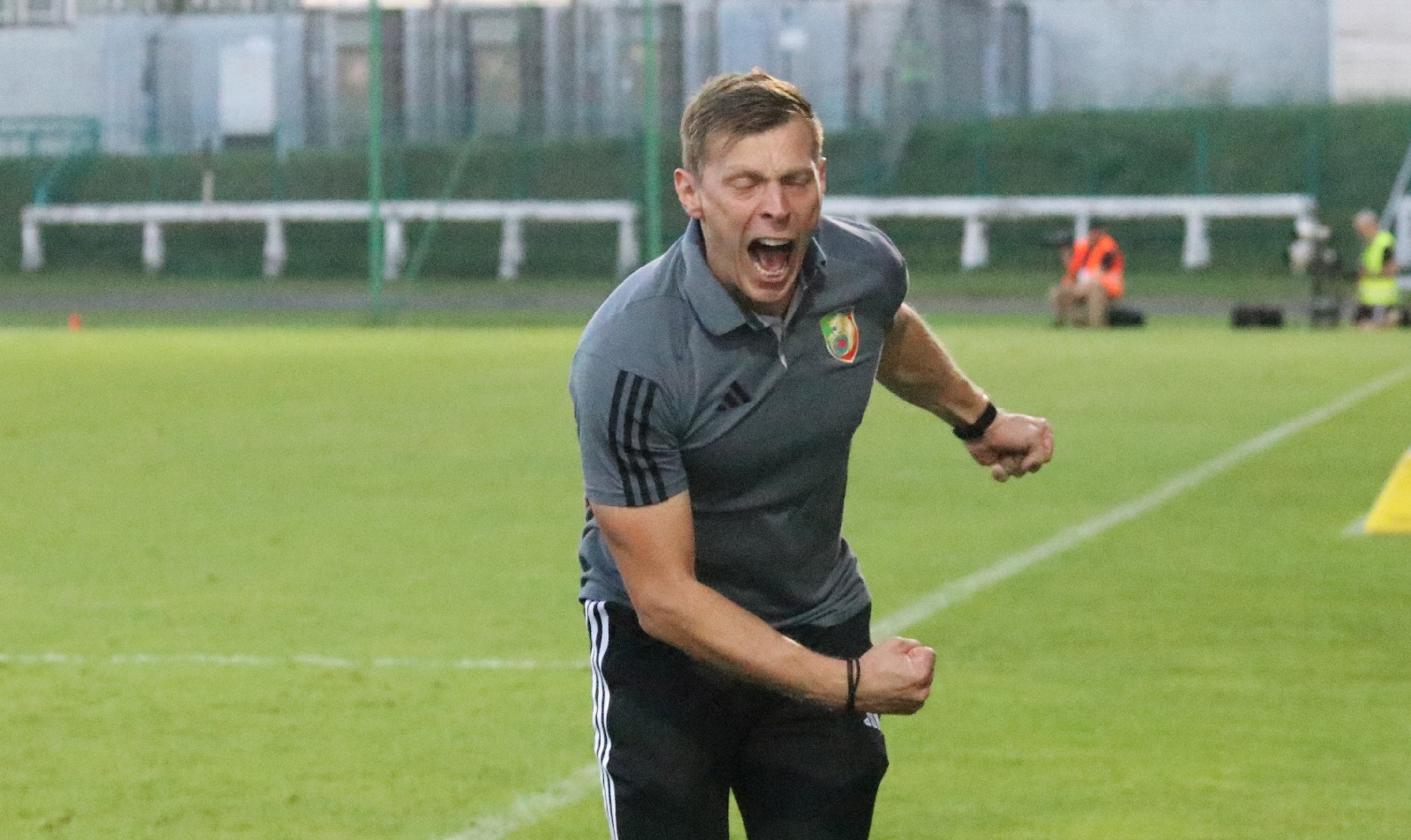 Potężną dawkę emocji zafundowali piłkarze Miedzi Legnica