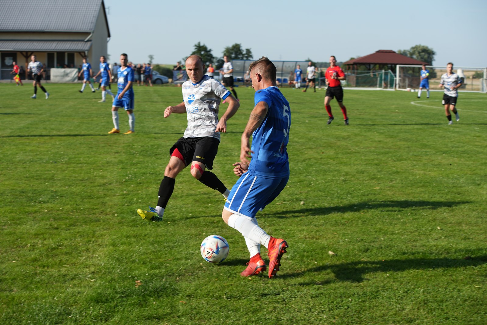 Derby gminy w Kłębanowicach. Błękitni pokonali Zryw   
