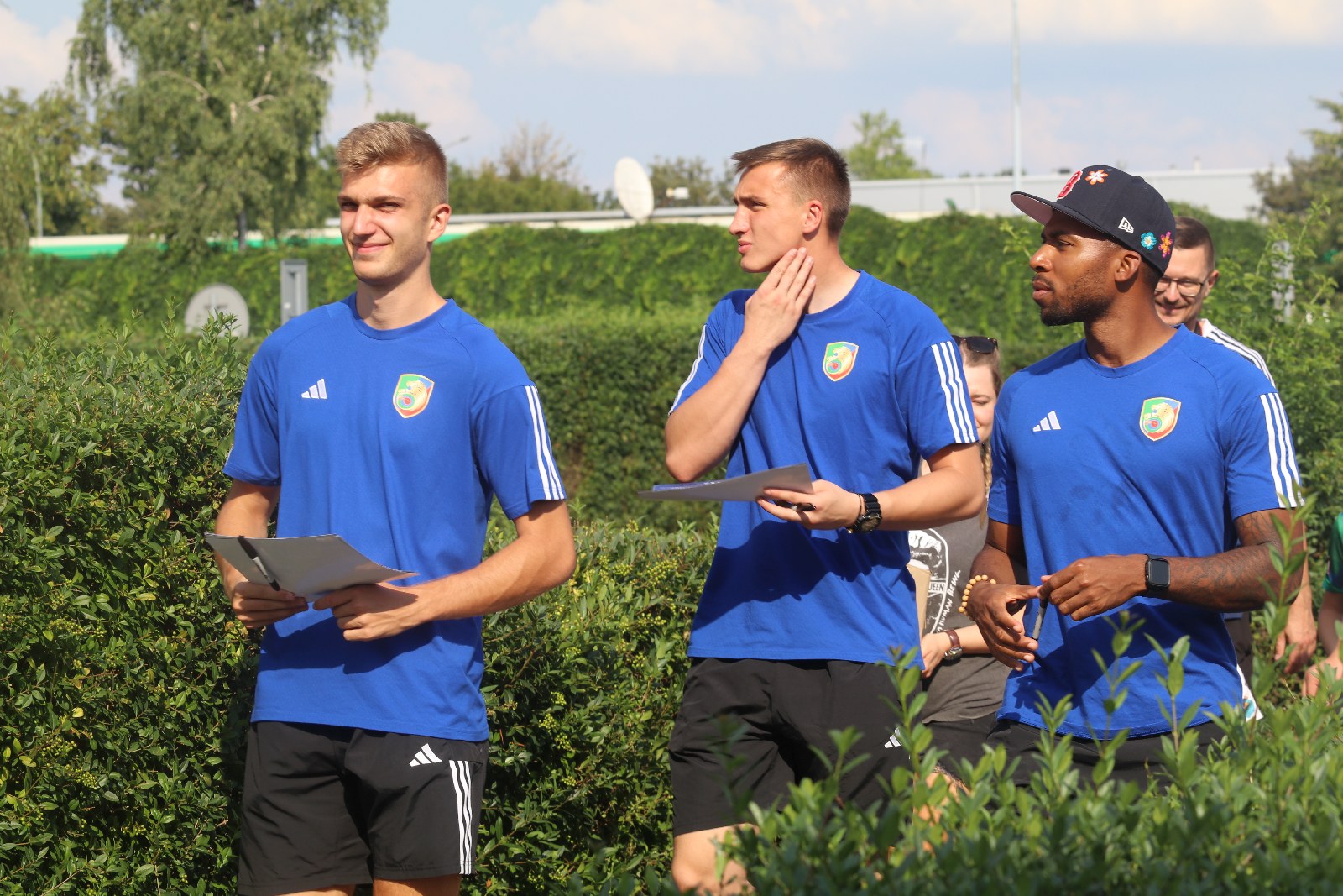 Piłkarze Miedzi Legnica rozdawali wochery na mecz ze Stalą